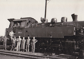 Lokomotiva 365.407 v Trnavě, foto: sbírka Roman Jeschke