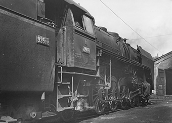 Lokomotiva 498.035 v depu Praha střed v roce 1958, foto: sbírka Roman Jeschke